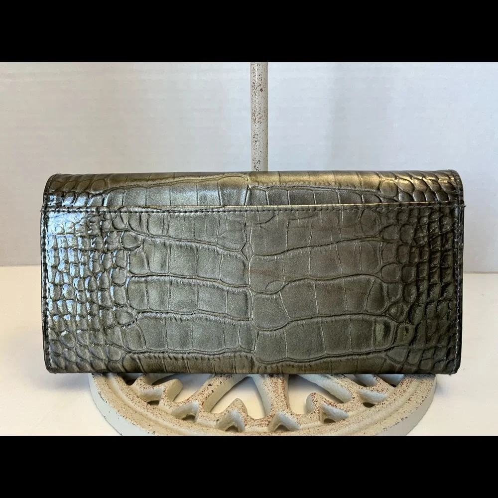 Nordstrom leather crocodile embossed wallet